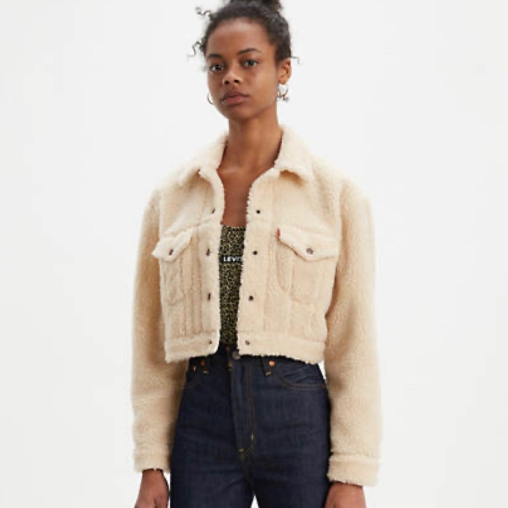 Levi’s Cropped Sherpa Trucker Jacket Size Small